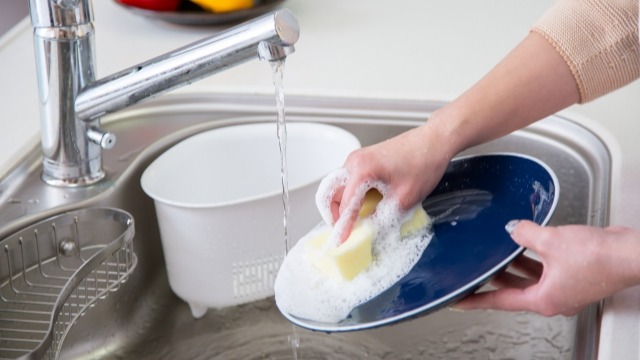 キッチンで水道代を節約する